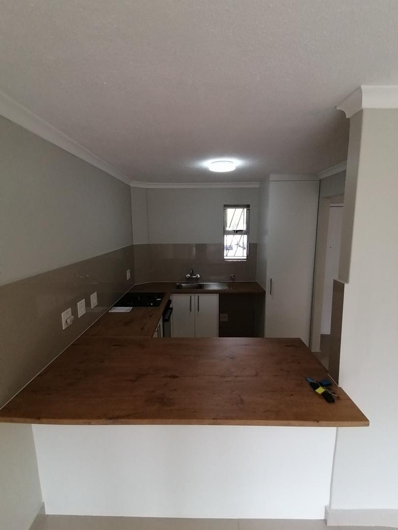 2 Bedroom Property for Sale in Claremont Western Cape